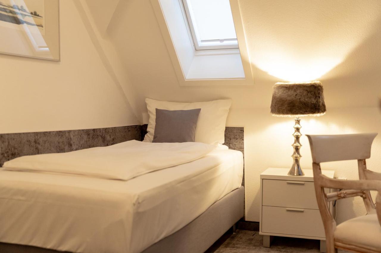 Parkhotel Fritz Am Brunnen Швелм Екстериор снимка